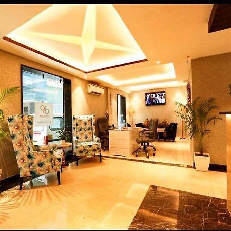 Hotel The Vegas Delhi Airport- A Boutique Hotel Nuova Delhi Esterno foto