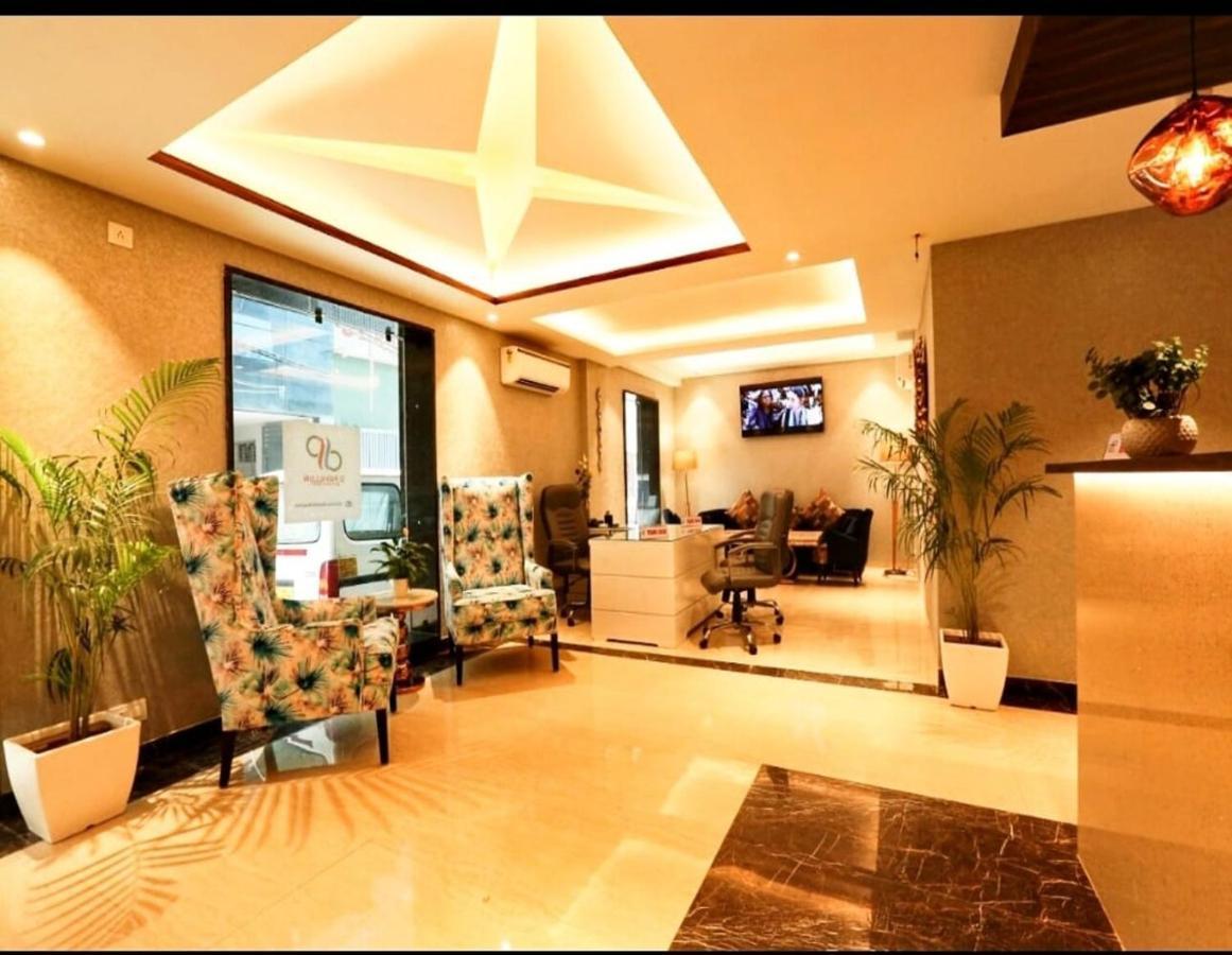Hotel The Vegas Delhi Airport- A Boutique Hotel Nuova Delhi Esterno foto